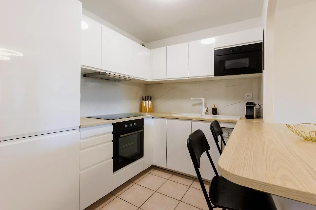 Appartement Le Merou De Vacances Giens à Hyères