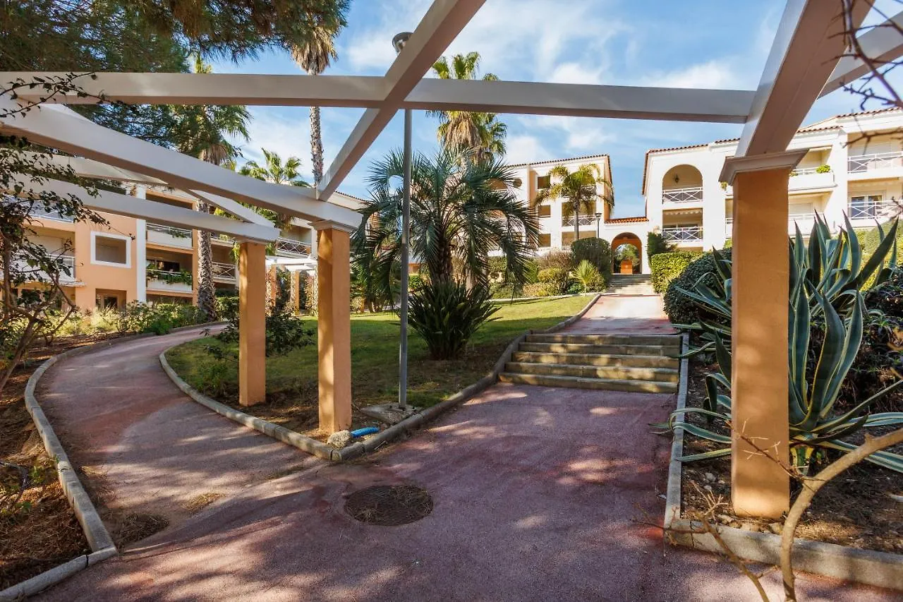 Apartment Le Merou De Vacances Giens Hyeres